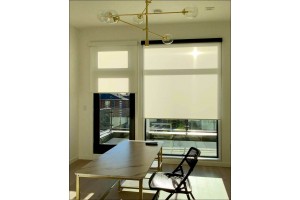 1% Solar Indoor/Outdoor EZRise & FREE Valance Roller Shades